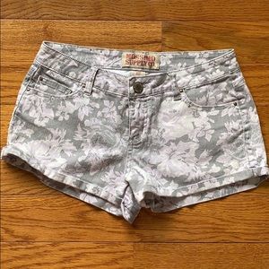 Purple/grey floral denim shorts